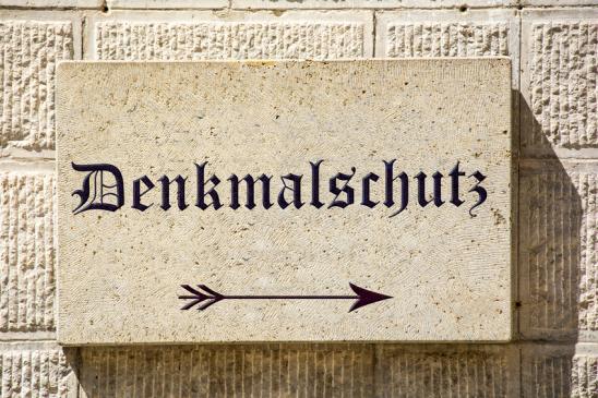 Hinweis auf ein denkmalgeschütztes Haus